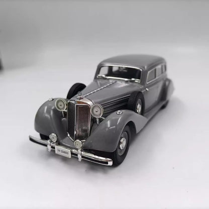 1/43 Scale Mercedes-Benz 770 Vintage Car Diecast Model