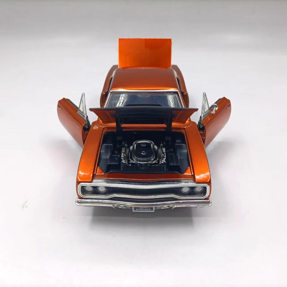 1/24 Scale Dom's Plymouth Road Runner Diecast Model Car