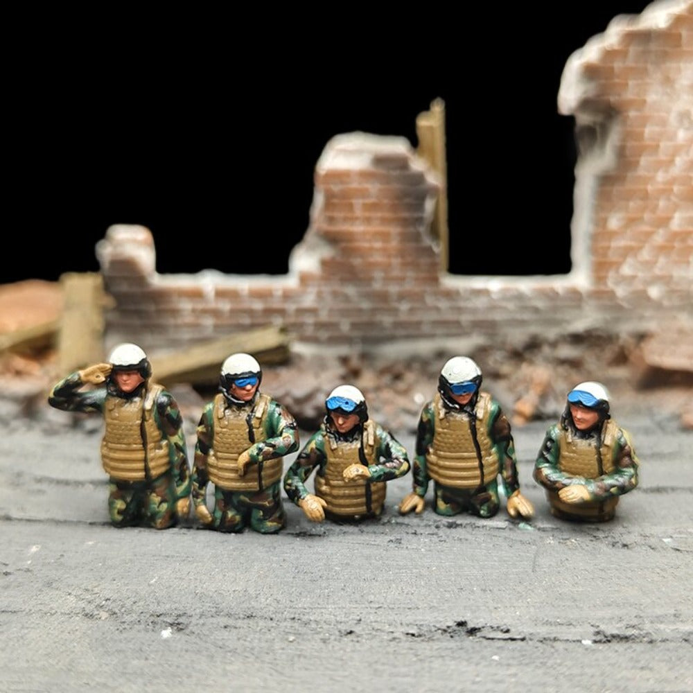 1/72 Scale M1 Abrams Tank Crew Soldiers Painted Figures for Model Dioramas