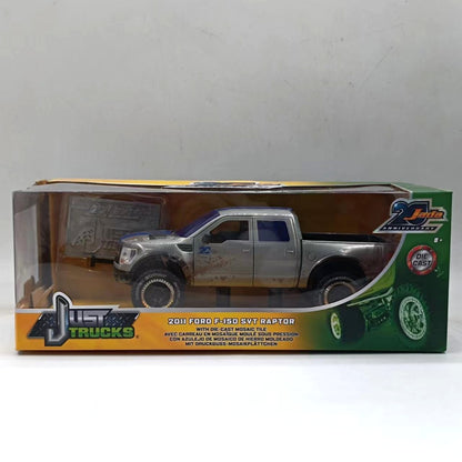 1/24 Scale 2011 Ford F-150 SVT Raptor Pickup Truck Dirt Stain Deisgn Diecast Model