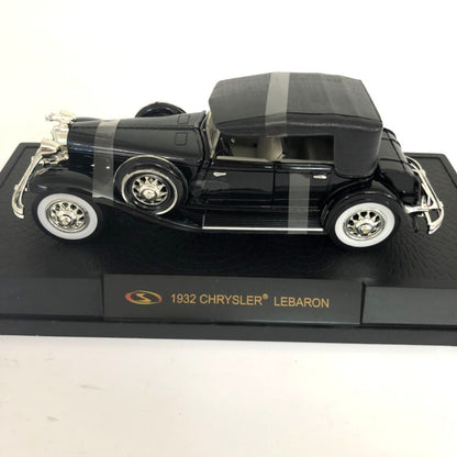 1/32 Scale 1932 Chrysler LeBaron Diecast Model Car