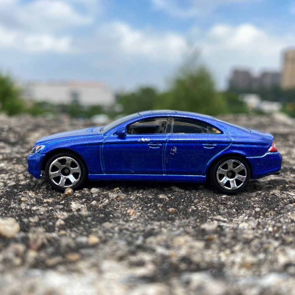 1/65 Scale Mercedes-Benz CLS 500 Coupe Diecast Model Car