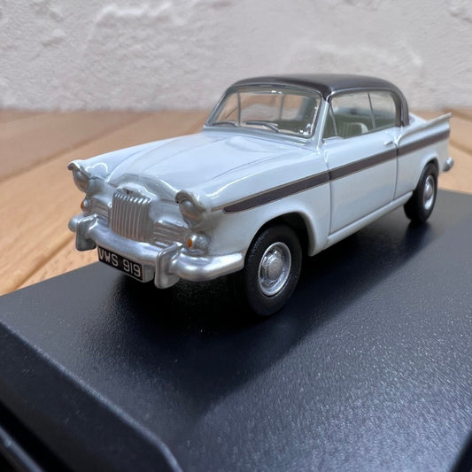 1/76 Scale Sunbeam Rapier Diecast Model Car
