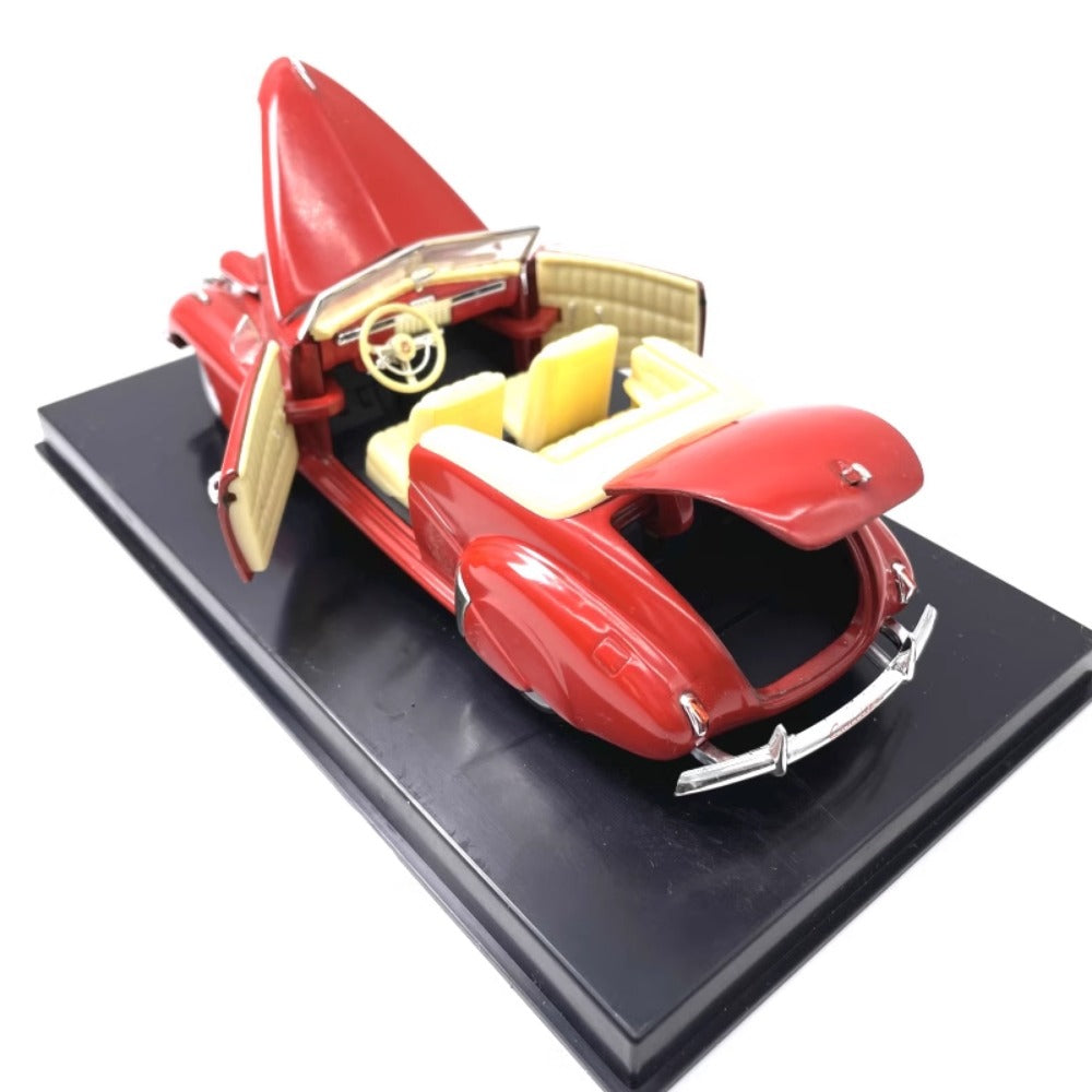 1/32 Scale 1940 Cadillac Series 62 Convertible Diecast Model Car