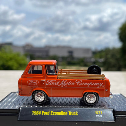 1/64 Scale 1964 Ford Econoline Truck Diecast Model