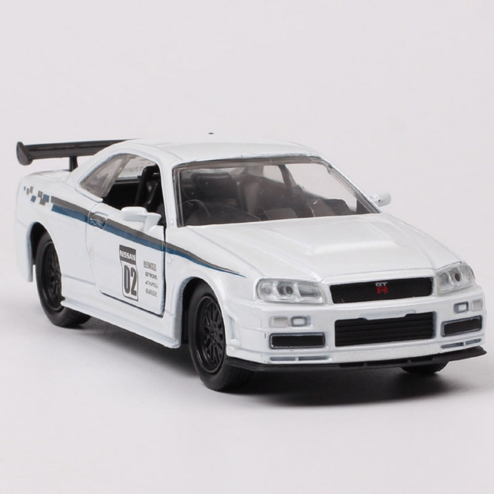 1/32 Scale 2002 Nissan Skyline GT-R Sports Car Diecast Model