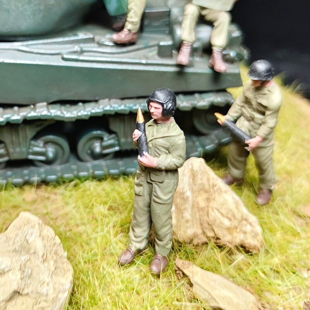 1/72 Scale WWII M4 Sherman Tank Soldiers Painted Figures for Model Dioramas