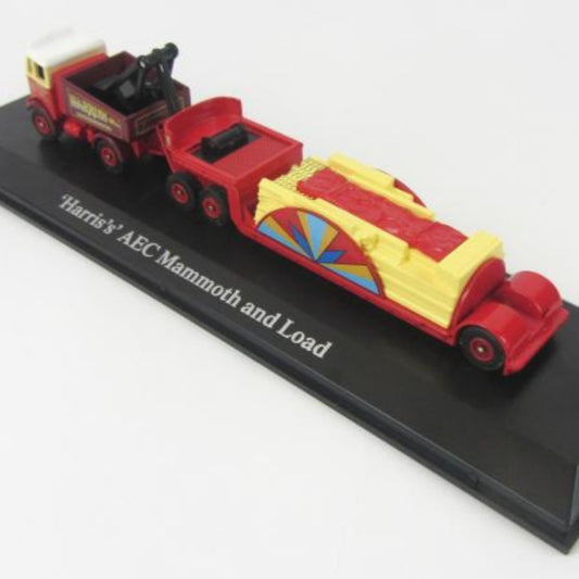 1/76 Scale Harris's' AEC Mammoth and Load Circus Truck Diecast Model
