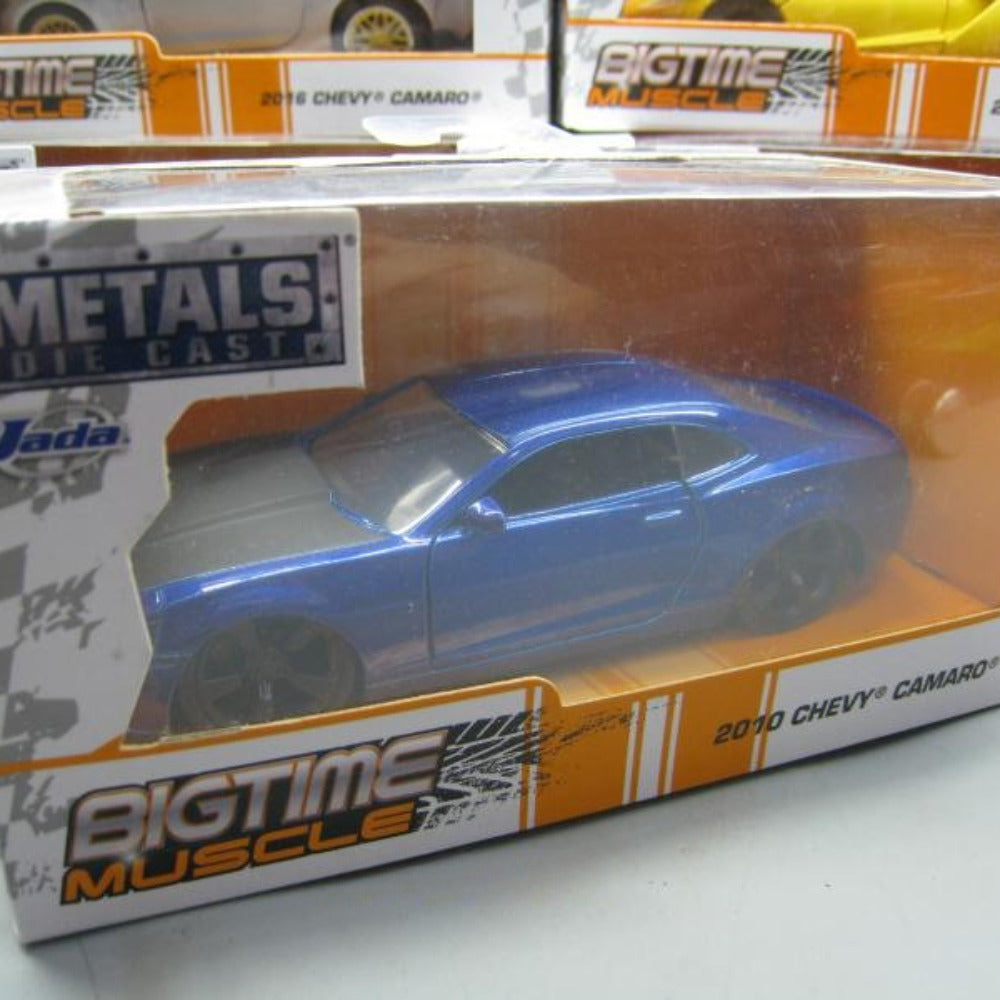 1/32 Scale 2010 Chevrolet Camaro Pony Car Diecast Model