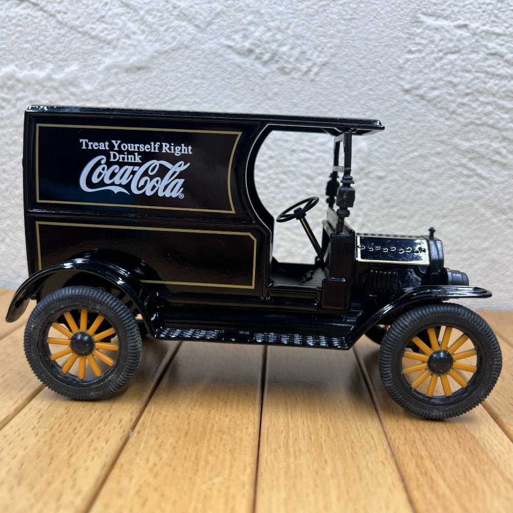 1/24 Scale 1917 Ford Model T Diecast Model Car