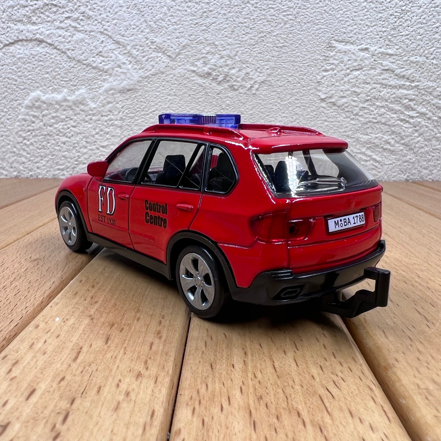 1/43 Scale BMW X5 SUV Diecast Model Car