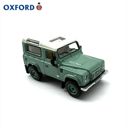 1/76 Scale Land Rover Defender 90 Diecast Model Car