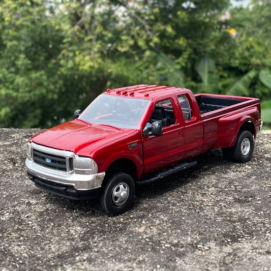 1/32 Scale Ford Super Duty F-350 Pickup Truck Diecast Model Car