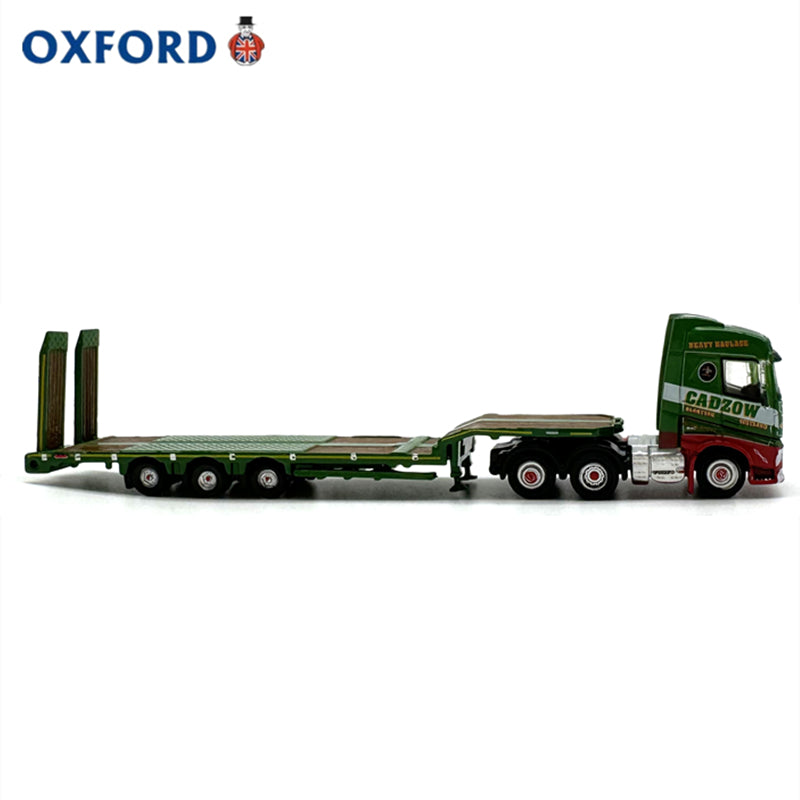 1/148 Scale Volvo FH4 Semi Low Loader Green Diecast Model