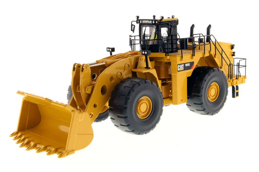 1/50 Scale Caterpillar 993K Wheel Loader Diecast Model DM85257