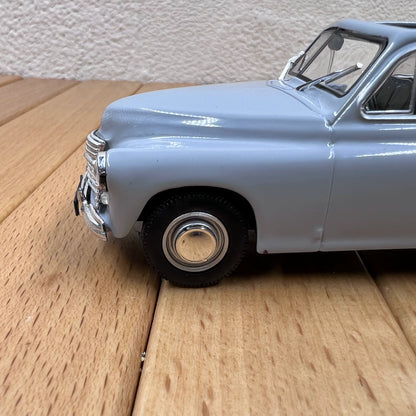 1/43 Scale GAZ-M20 Pobeda Diecast Model Car