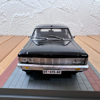 1/43 Scale ZIL-117 Diecast Model Car
