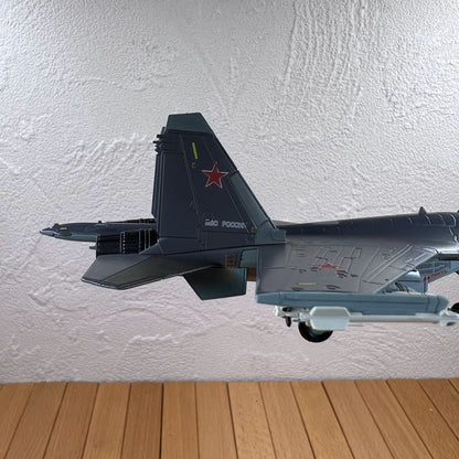 1/100 Scale Russian Sukhoi Su-35 Air Superiority Fighter Diecast Aircraft Model