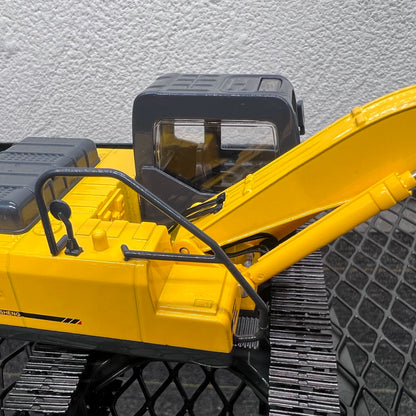1/43 Scale Diecast Model Excavator