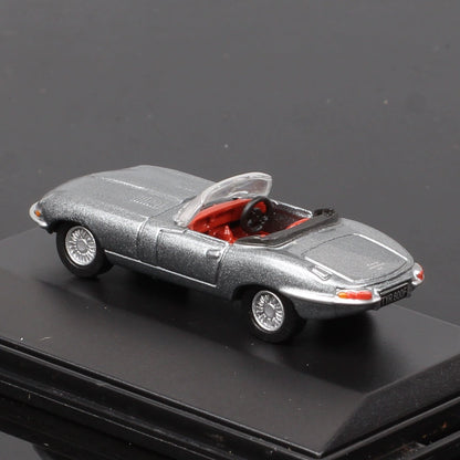 1/76 Scale Jaguar E-Type Sports Car Diecast Model