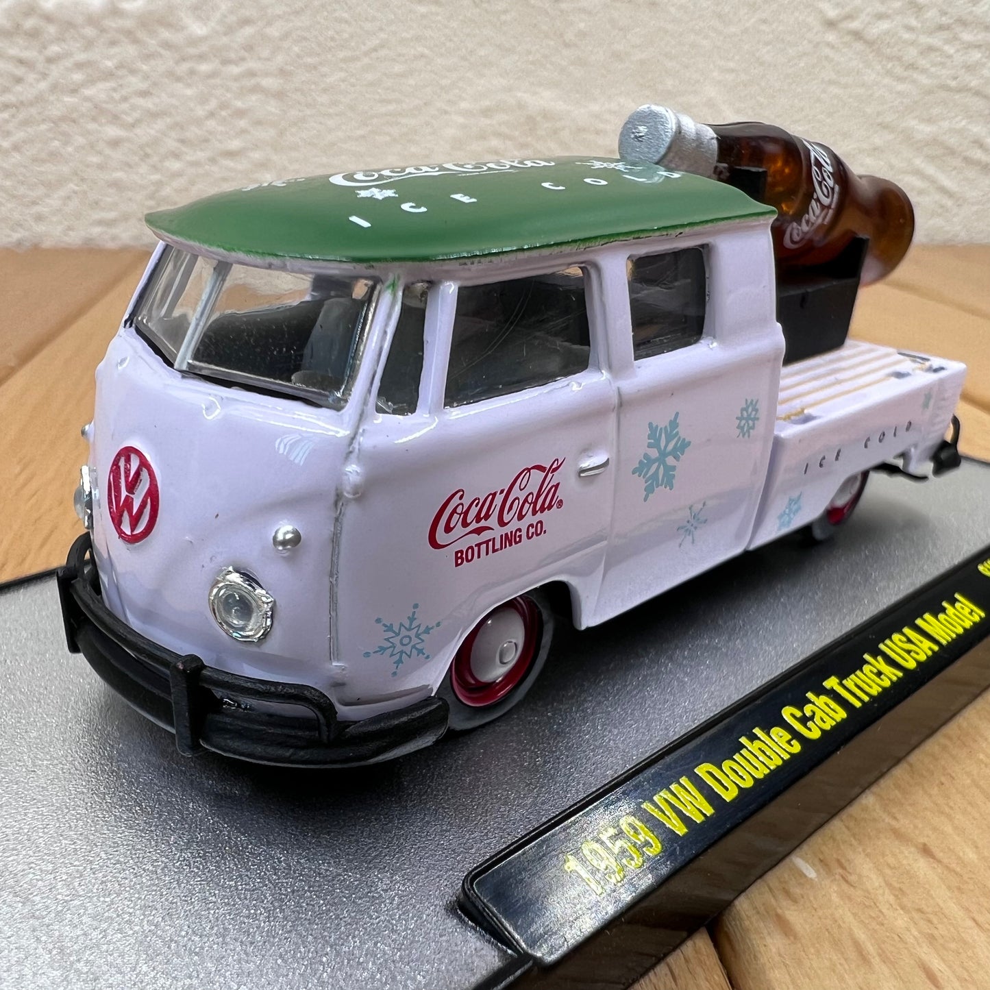 1/64 Scale 1959 Volkswagen T1 Double Cab Truck Diecast Model