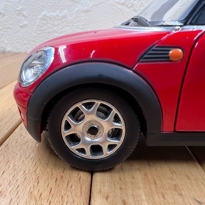1/24 Scale 2007 Mini Cooper Diecast Model Car