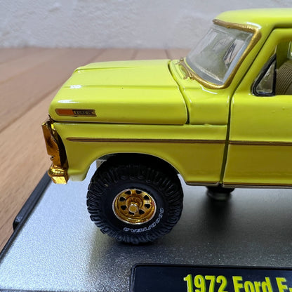 1/64 Scale 1972 Ford F-250 Explorer Truck Diecast Model