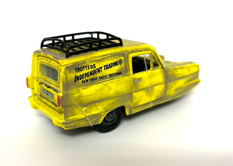 Austin A35 Van Collection Cheese Please ! - Wallace et Gromit 1/43 Austin A35 Van Collection Cheese Please ! - Wallace et Gromit 1/43
