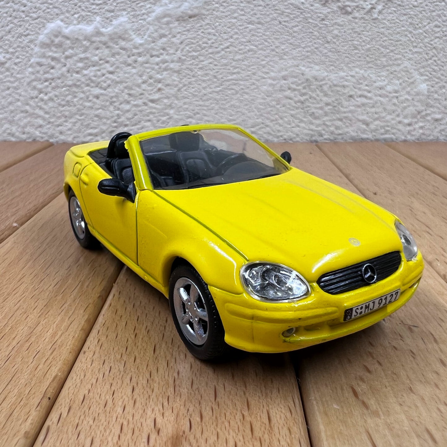 1/43 Scale Mercedes-Benz SLK 320 Roadster Diecast Model Car