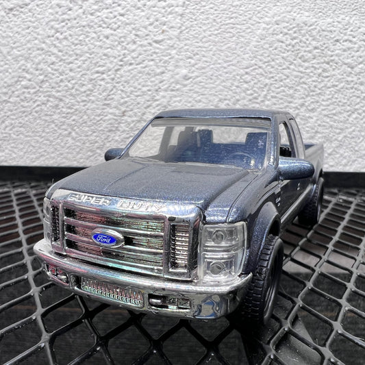 1/43 Scale 2008 Ford F-250 Diecast Model Truck