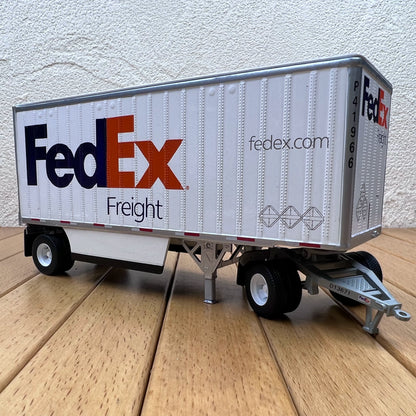 1/50 Scale Fedex Freight Trailer Diecast Model
