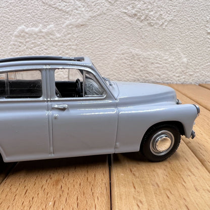 1/43 Scale GAZ-M20 Pobeda Diecast Model Car
