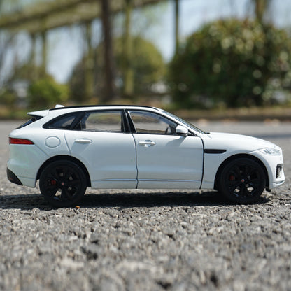 1/24 Scale Jaguar F-Pace Crossover SUV Diecast Model Car