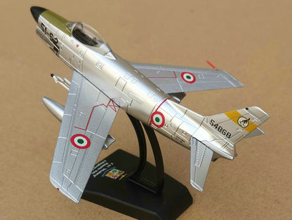 North American F-86 Sabre Transonic Jet Fighter 1/100 Scale Diecast Aircraft Model