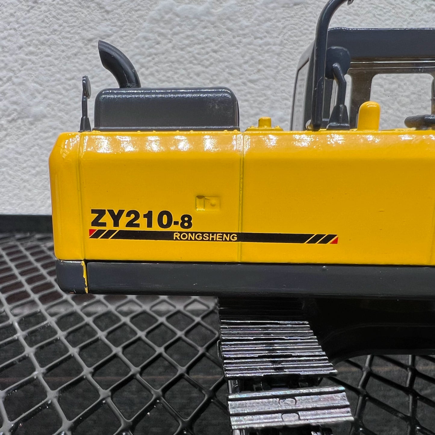 1/43 Scale Diecast Model Excavator