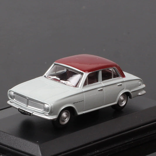 1/76 Scale Vauxhall Victor FB Diecast Model Car