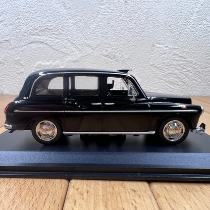 1/43 Scale 1958 Austin FX4 London Taxi Diecast Model Car