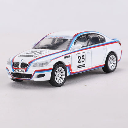 1/64 Scale BMW M5 E60 Executive Car Diecast Model