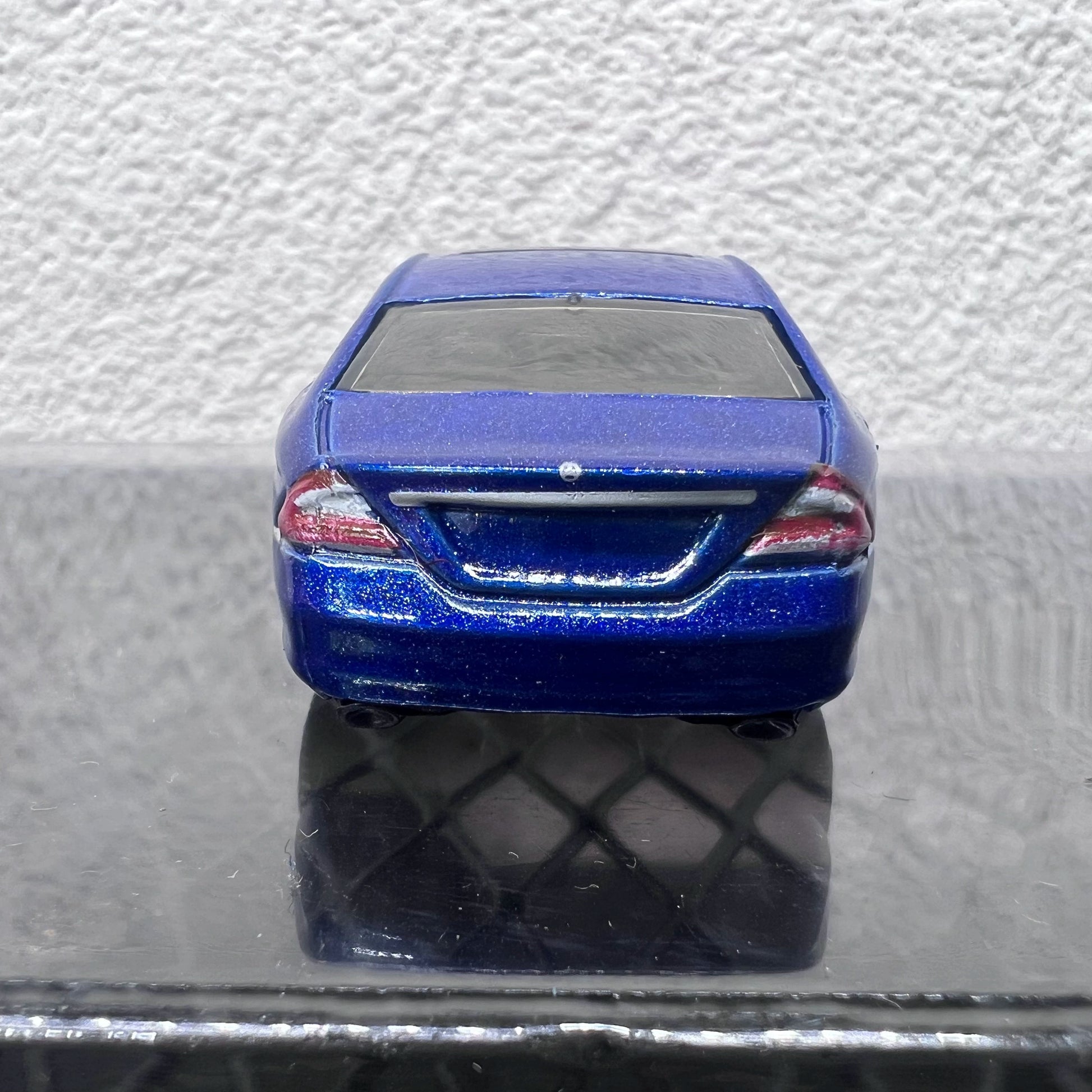 1/65 Scale Mercedes-Benz CLS 500 Diecast Model Car
