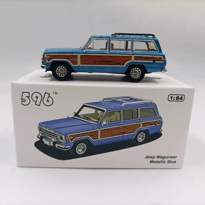 1/64 Scale Jeep Wagoneer SUV Diecast Model Car