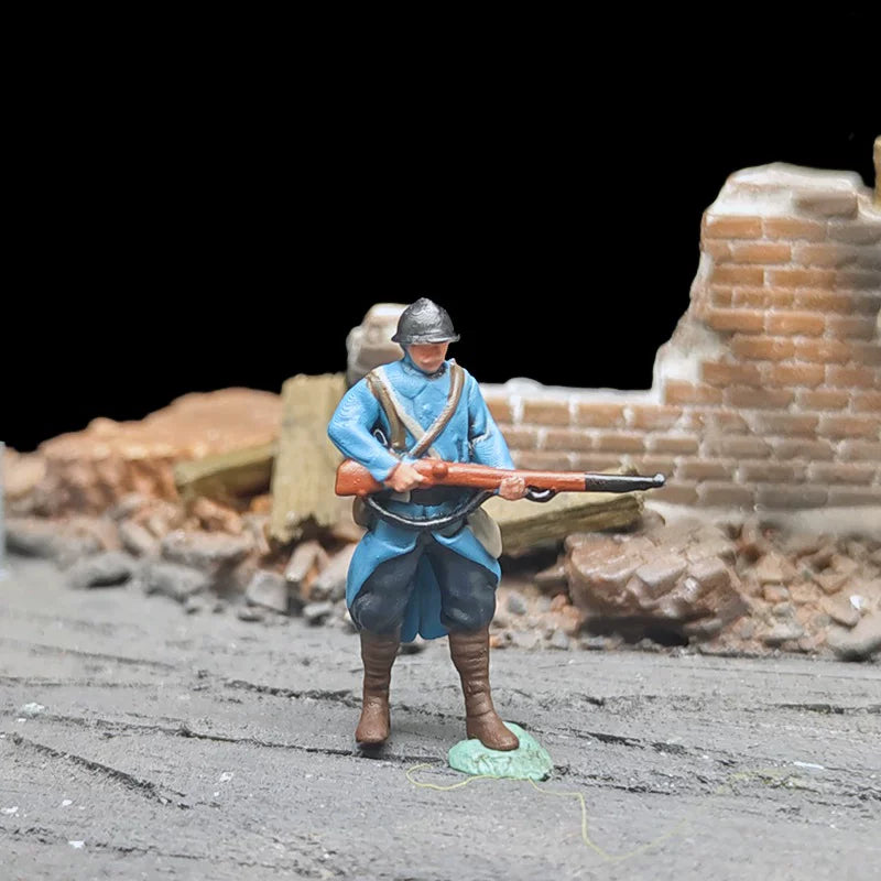 1/72 Scale French Soldiers Painted Figures for Model Dioramas