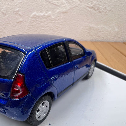 1/43 Scale Renault Sandero Diecast Model Car