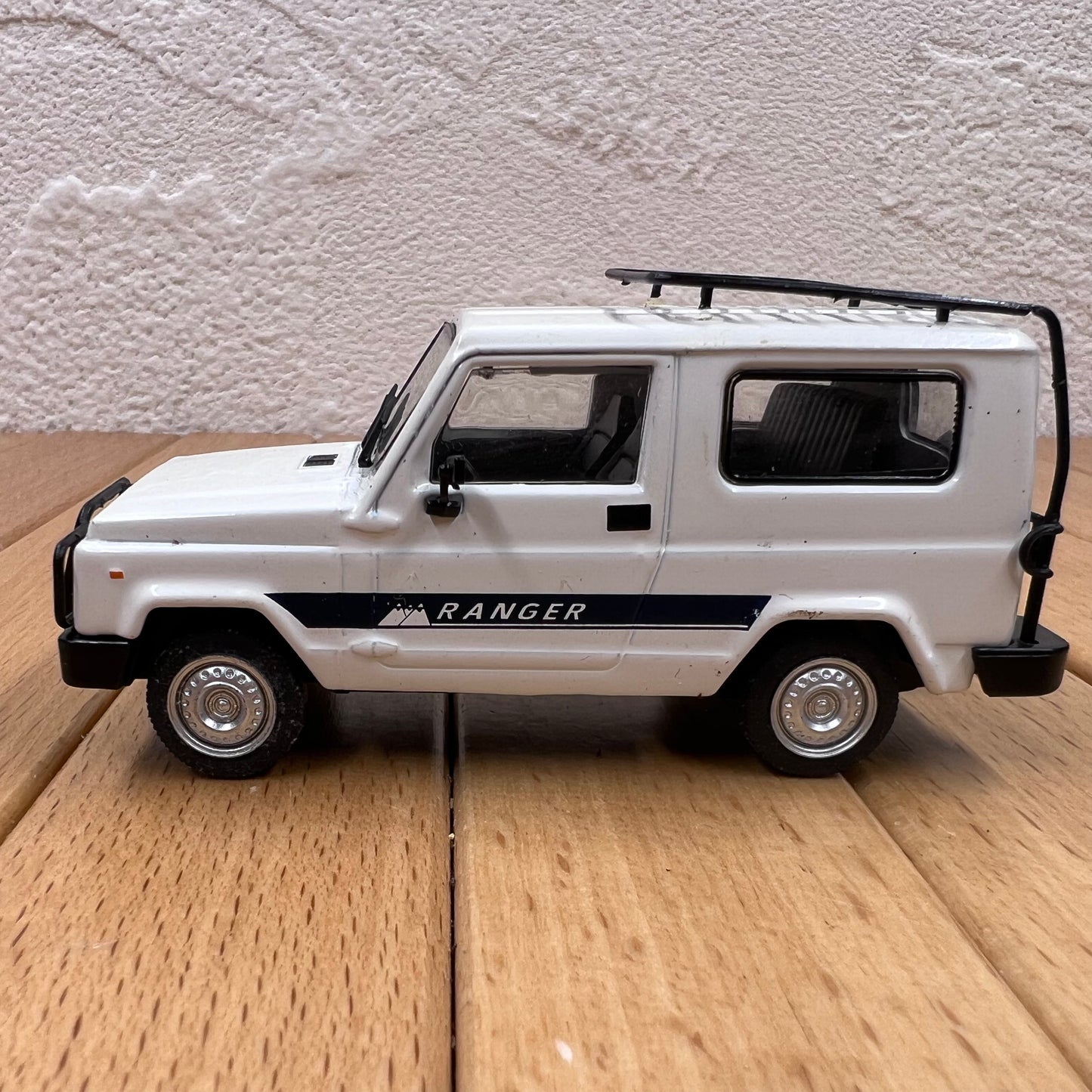 1/43 Scale 1991 Avtokam-2160 Diecast Model Car