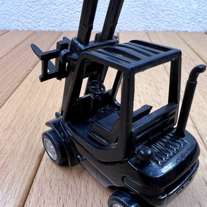 1/64 Scale Forklift Diecast Model
