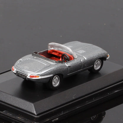 1/76 Scale Jaguar E-Type Sports Car Diecast Model