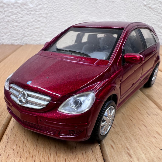 1/43 Scale 2006 Mercedes-Benz B-Class Diecast Model Car