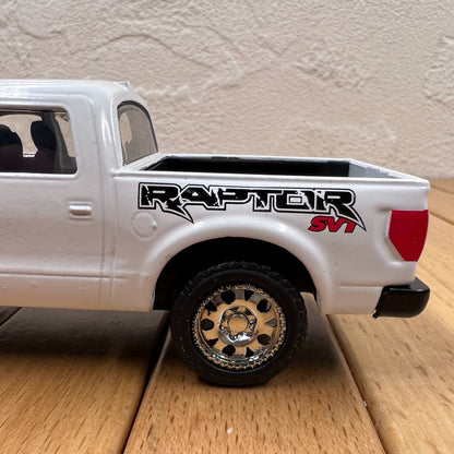 1/32 Scale 2011 Ford F-150 SVT Raptor Pickup Truck Diecast Model