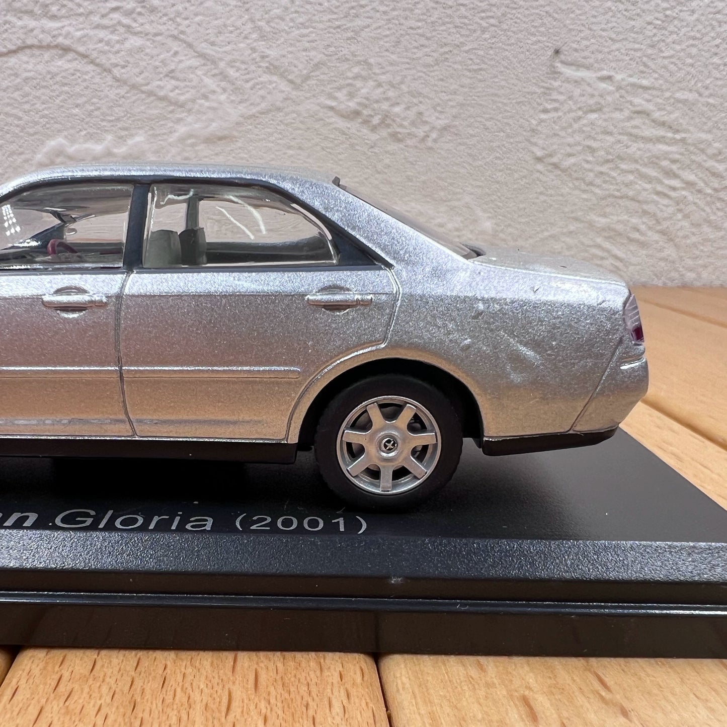 1/43 Scale 2001 Nissan Gloria Diecast Model Car
