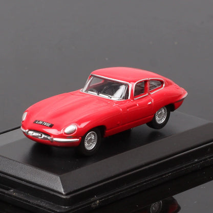 1/76 Scale Jaguar E-Type Sports Car Diecast Model