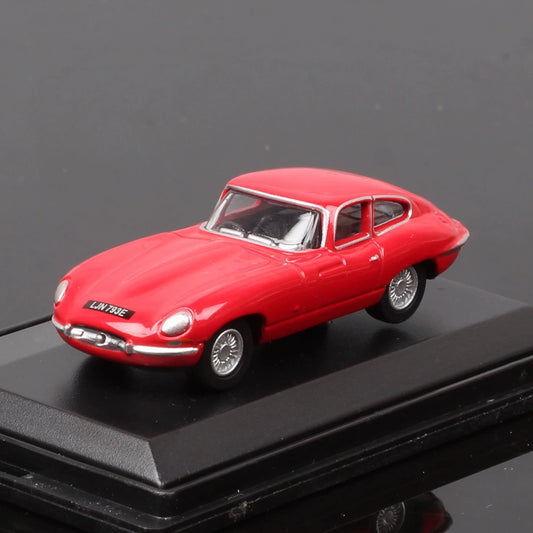 1/76 Scale Jaguar E-Type Sports Car Diecast Model